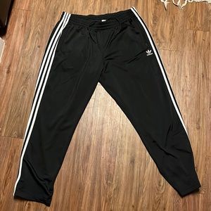Adidas straight leg sweatpants with ankle zippers